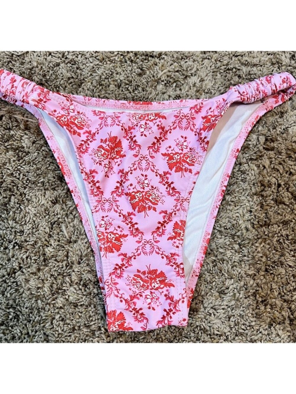 Bikini Bottoms ~ Cheeky Bottoms Size Medium~ Pink & Red